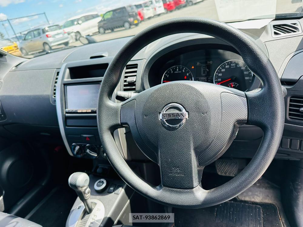 Nissan X-TRAIL 2013 6962835-14