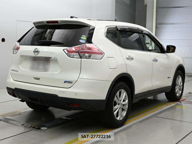 Nissan X-TRAIL 2016-03 7633717-1