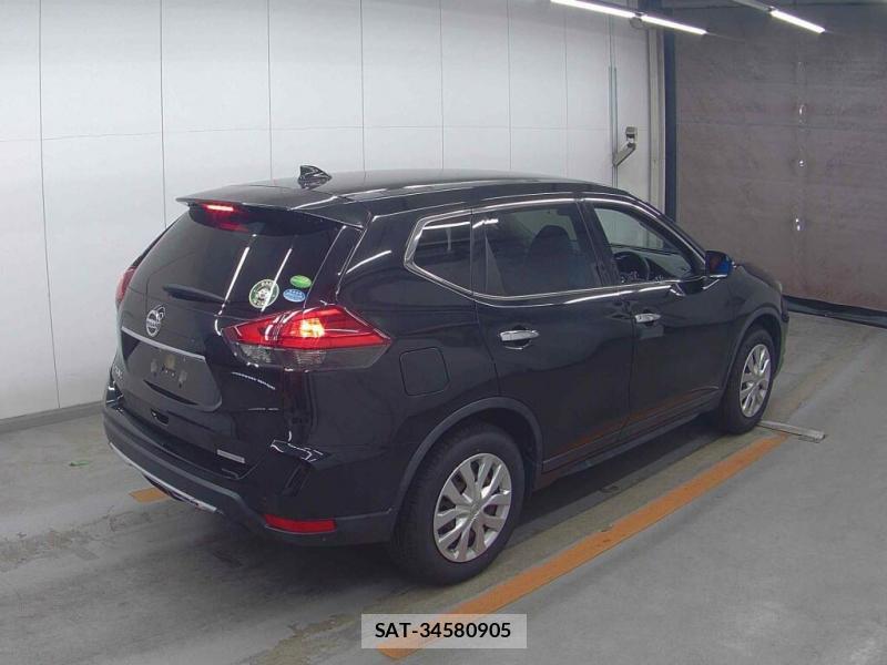 Nissan X-TRAIL 2019-09 7839248-2