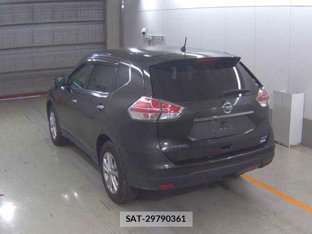 Nissan X-TRAIL 2015-06 7919343-1
