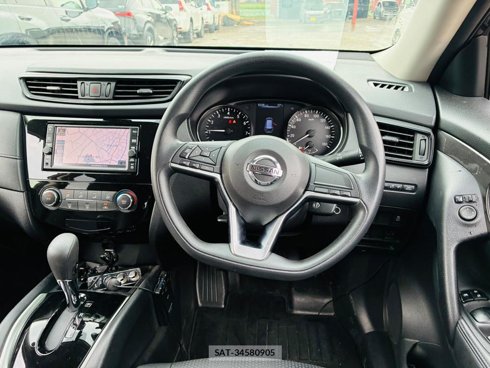 Nissan X-TRAIL 2019-09 7839248-13