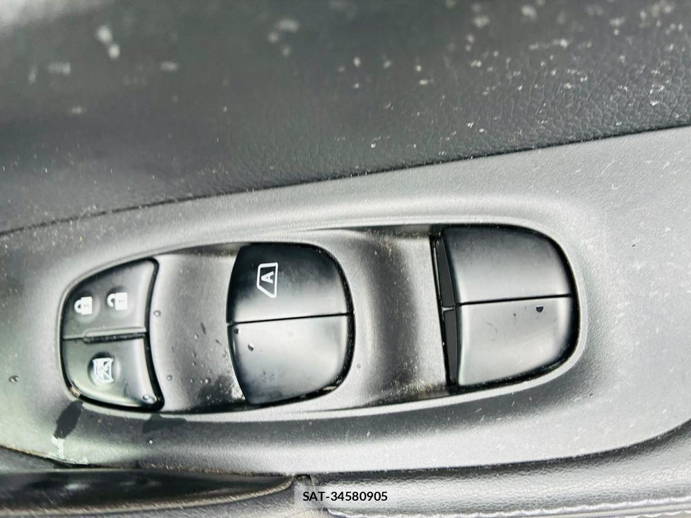 Nissan X-TRAIL 2019-09 7839248-22