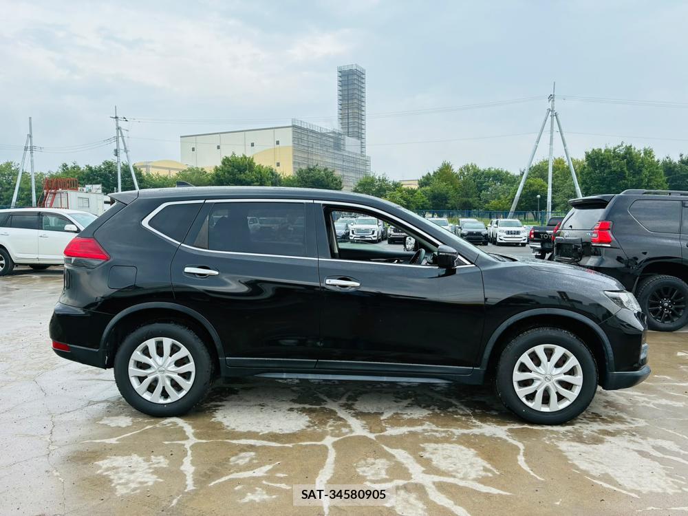 Nissan X-TRAIL 2019-09 7839248-5