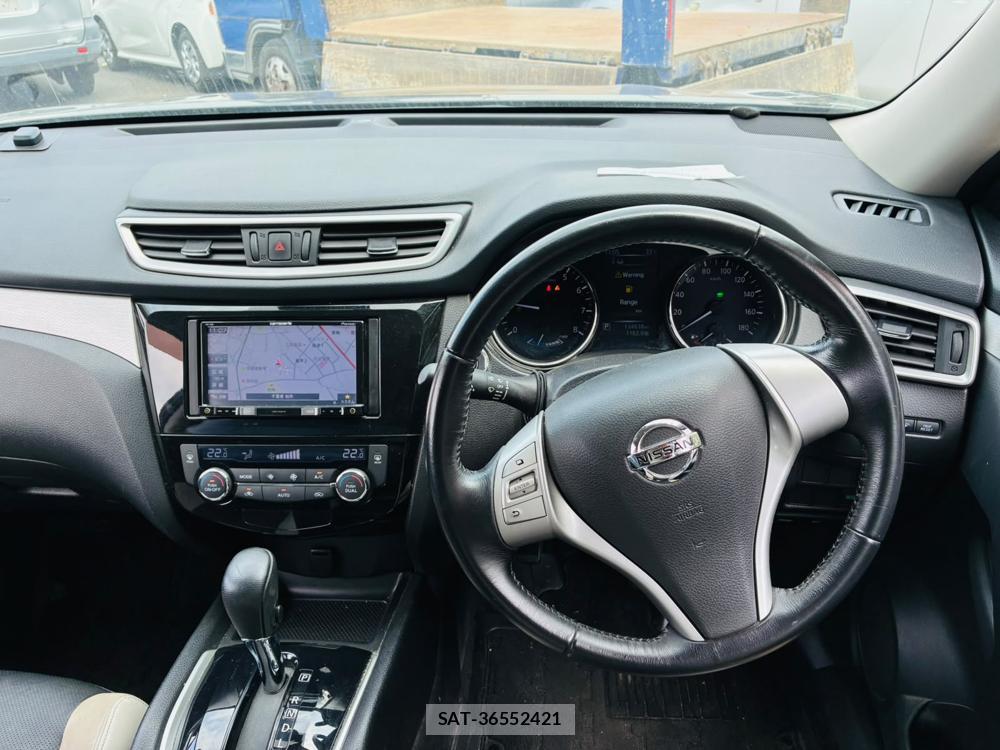 Nissan X-TRAIL 2015-09 8029559-13