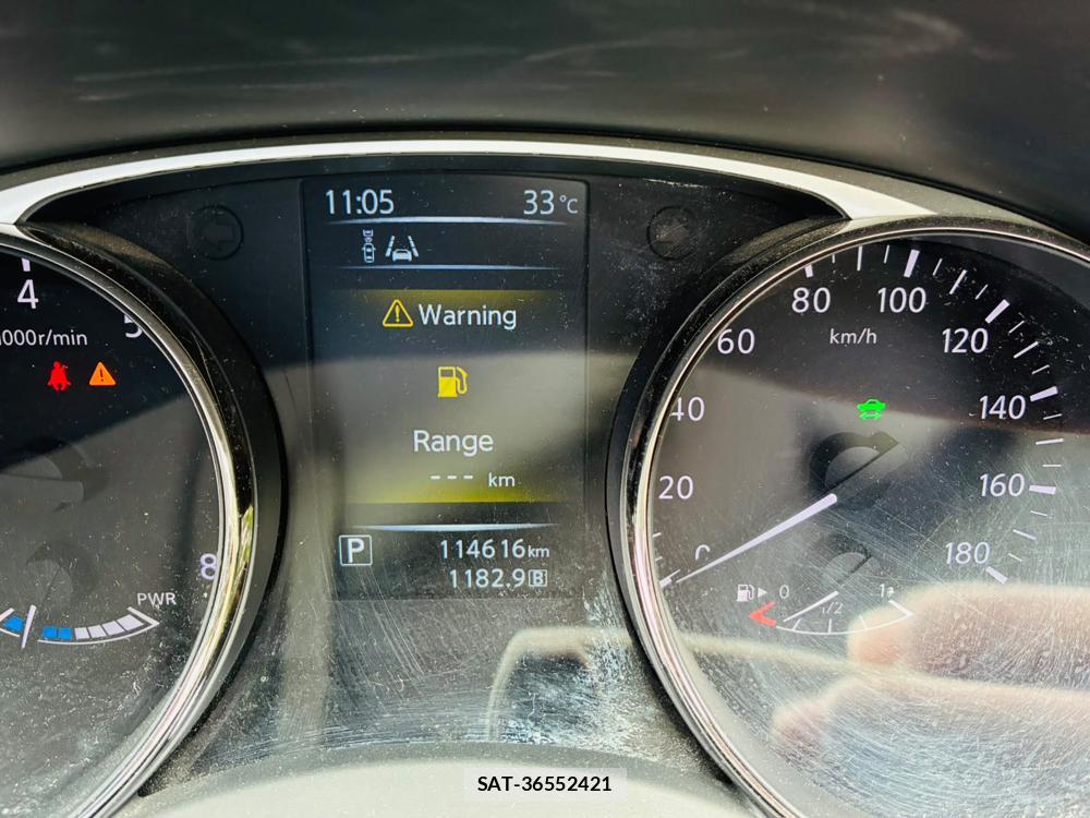 Nissan X-TRAIL 2015-09 8029559-15