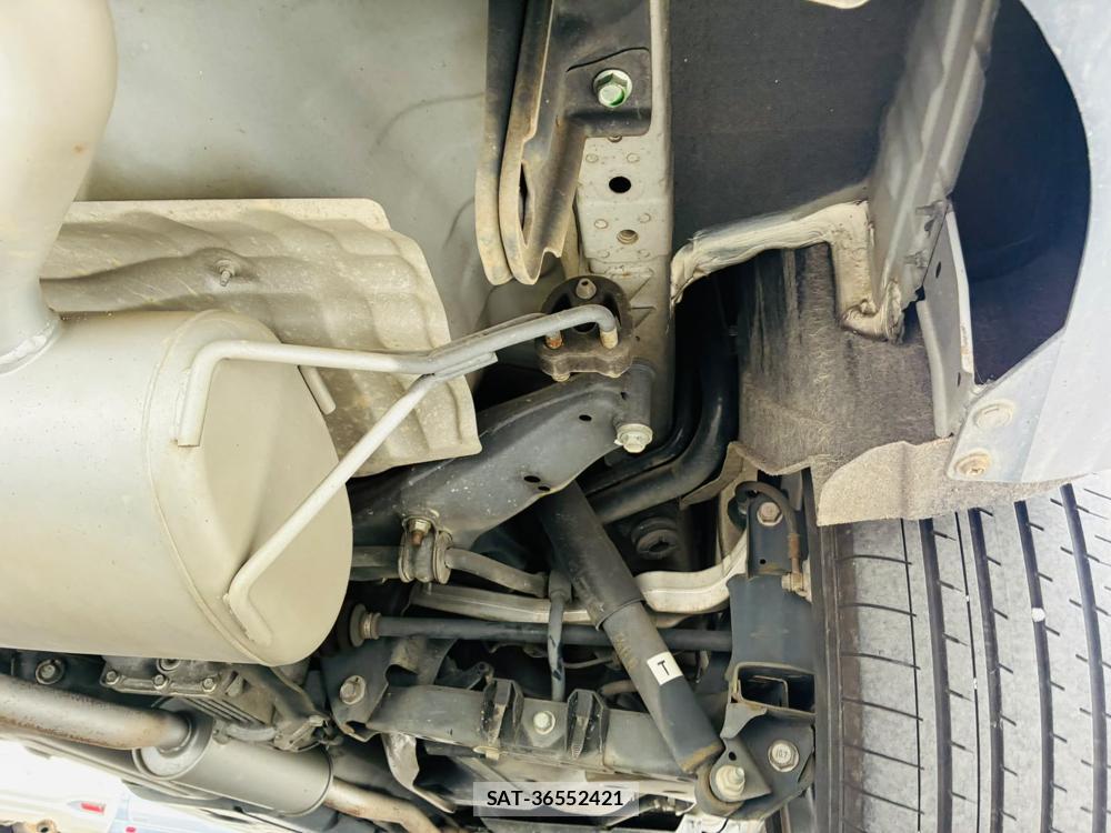 Nissan X-TRAIL 2015-09 8029559-35
