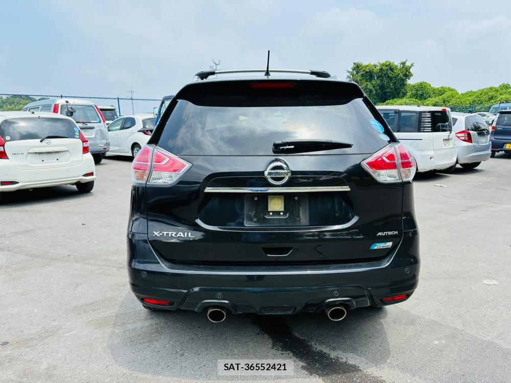 Nissan X-TRAIL 2015-09 8029559-3