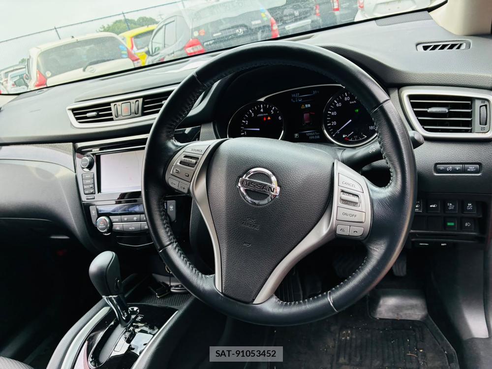 Nissan X-TRAIL 2015-06 7974302-14