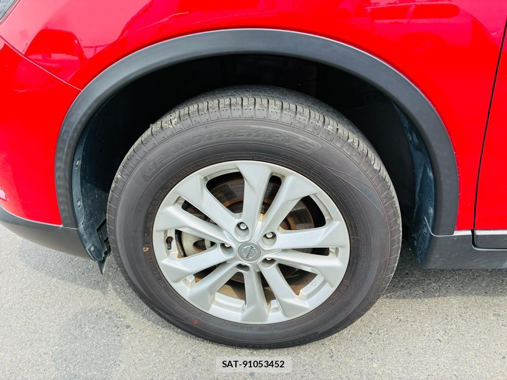 Nissan X-TRAIL 2015-06 7974302-28