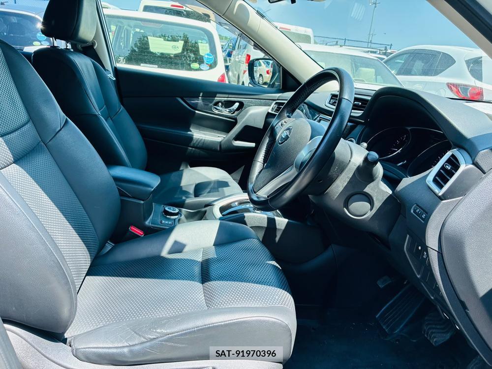Nissan X-TRAIL 2015-05 7640402-11