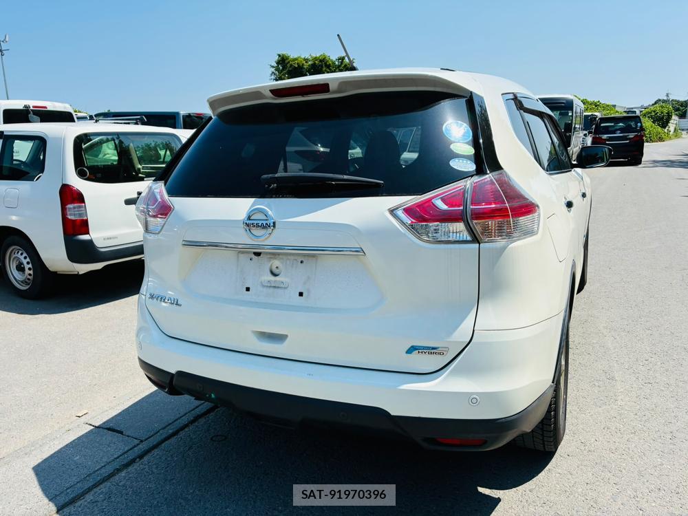 Nissan X-TRAIL 2015-05 7640402-4