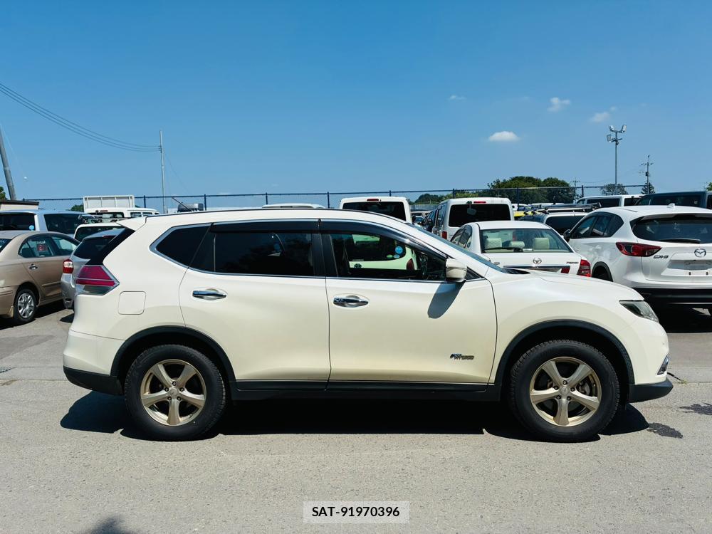 Nissan X-TRAIL 2015-05 7640402-5