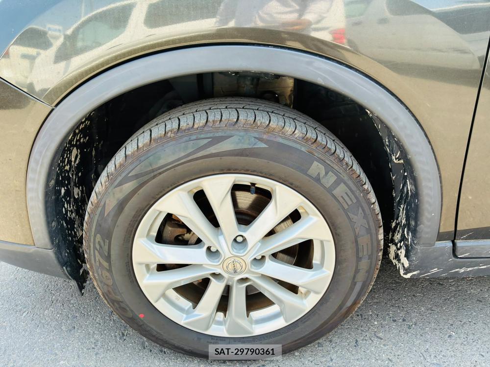Nissan X-TRAIL 2015-06 7919343-27
