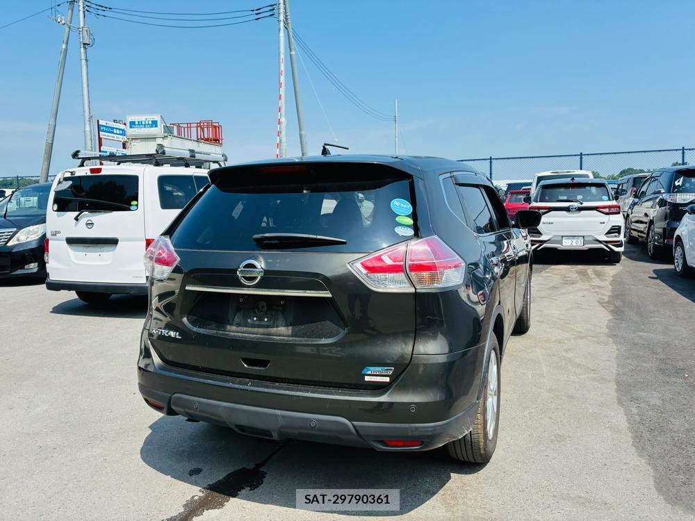 Nissan X-TRAIL 2015-06 7919343-4