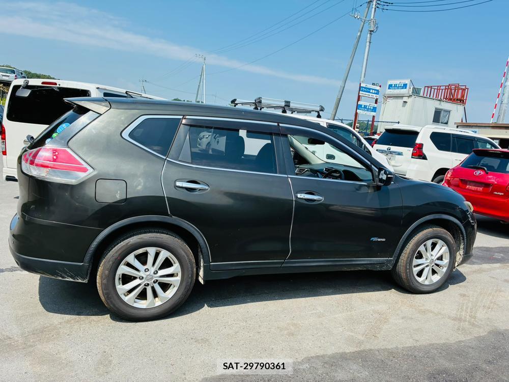 Nissan X-TRAIL 2015-06 7919343-5