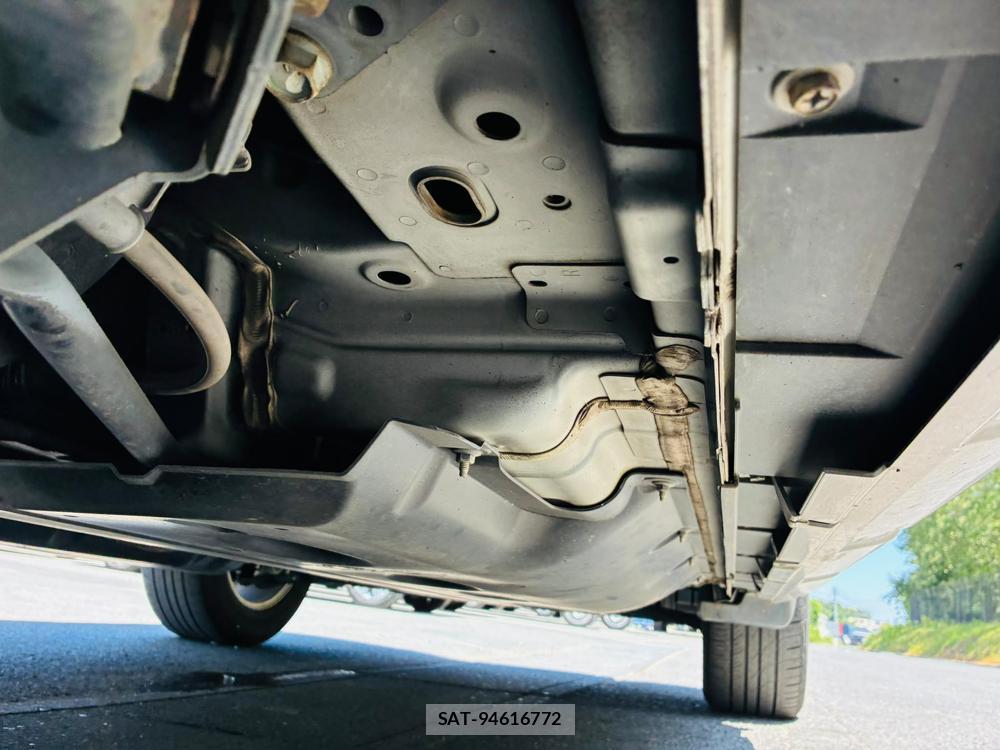 Nissan X-TRAIL 2015-07 8111258-35