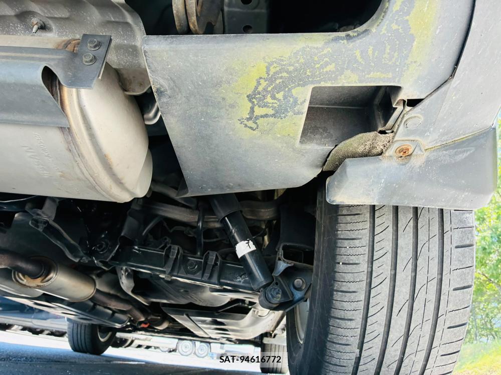 Nissan X-TRAIL 2015-07 8111258-36