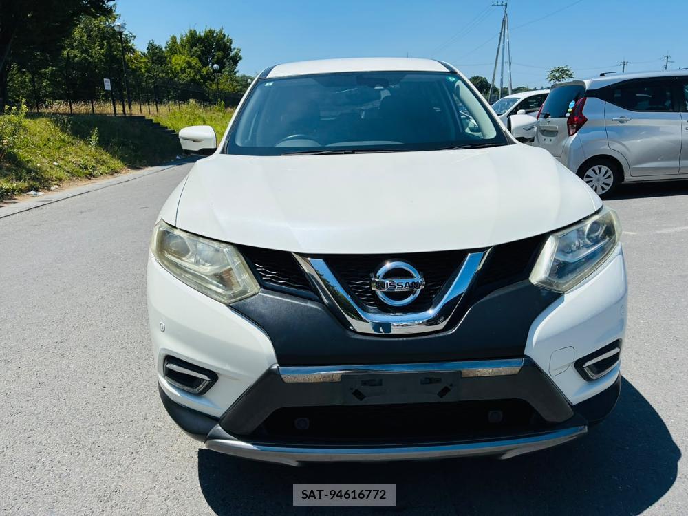 Nissan X-TRAIL 2015-07 8111258-7