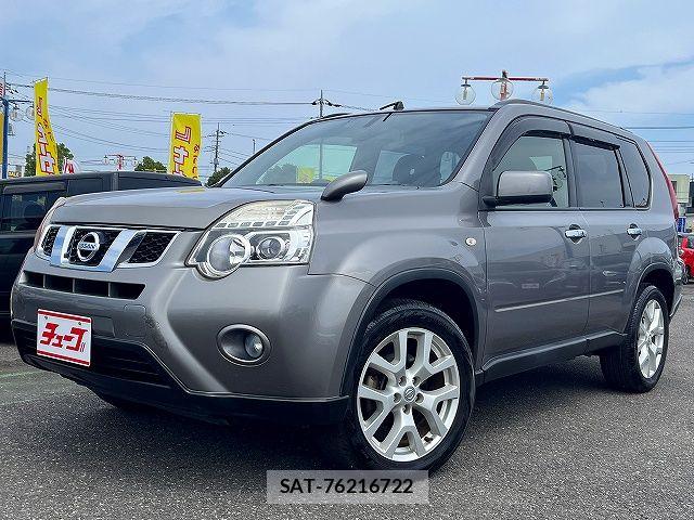 Nissan X-TRAIL 2013-11 8318263-0