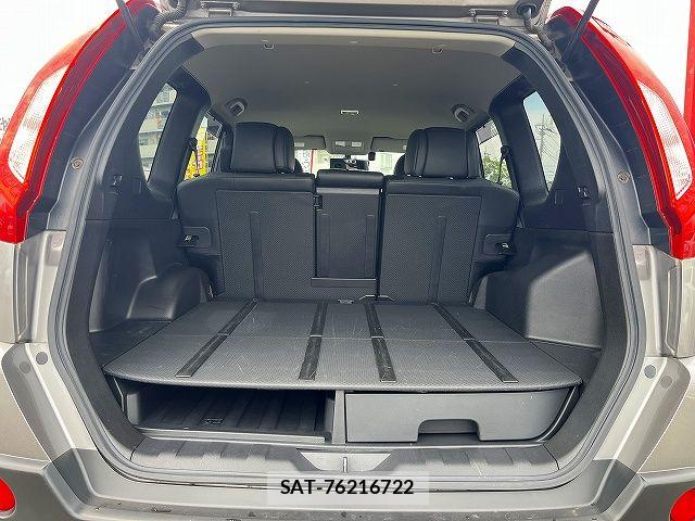 Nissan X-TRAIL 2013-11 8318263-20