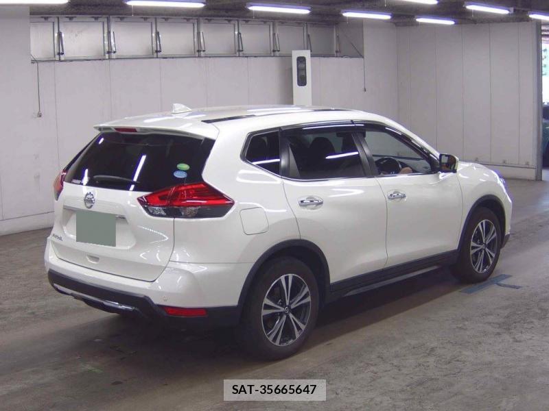 Nissan X-TRAIL 2019-10 8344481-1