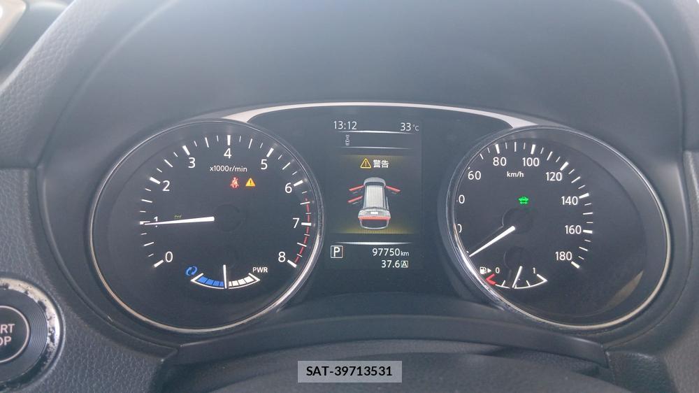 Nissan X-TRAIL 2016-02 7610985-13