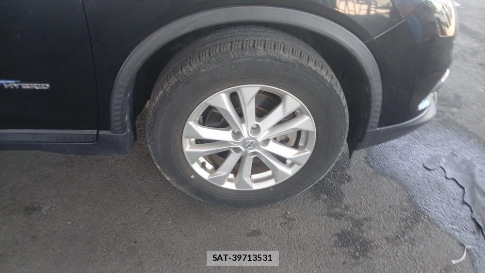Nissan X-TRAIL 2016-02 7610985-23