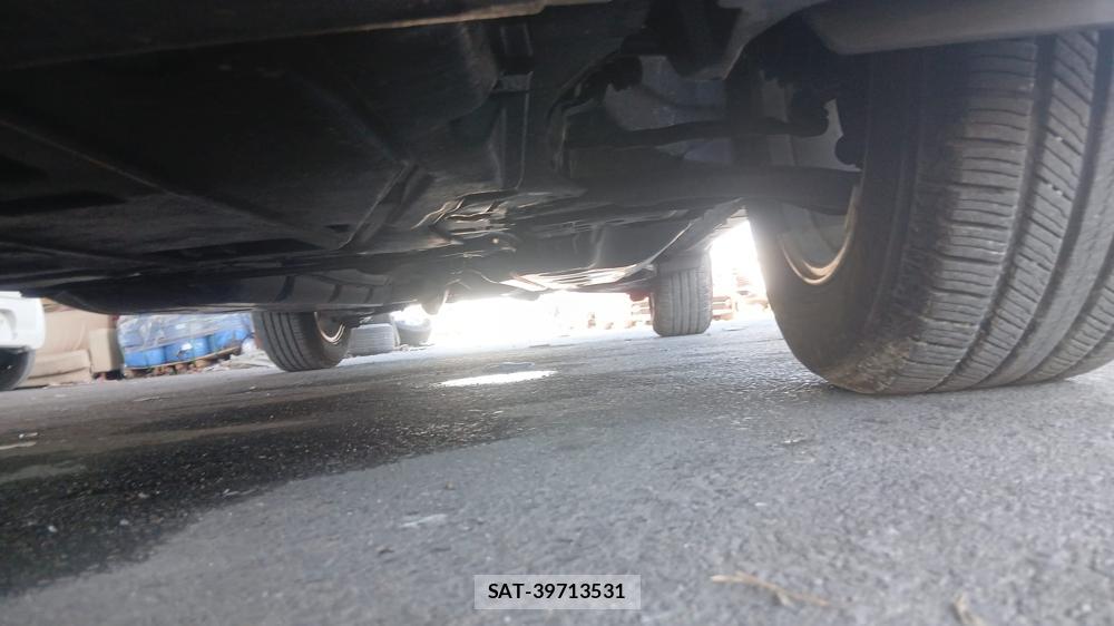 Nissan X-TRAIL 2016-02 7610985-27