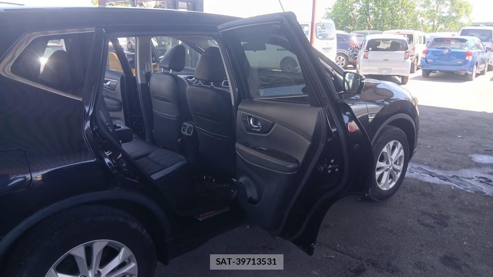 Nissan X-TRAIL 2016-02 7610985-8