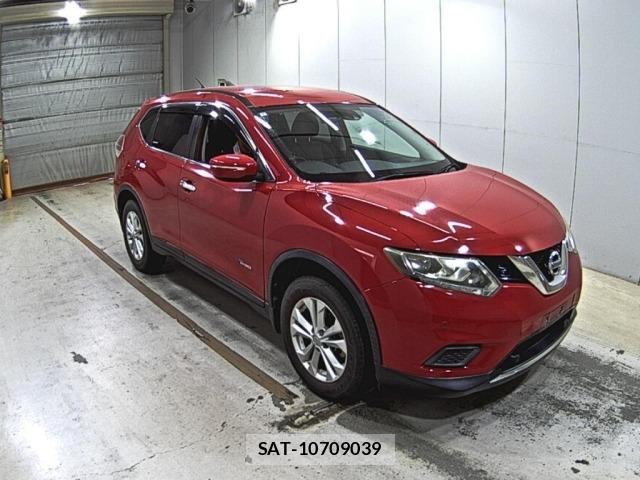 Nissan X-TRAIL 2016-05 8330023-0