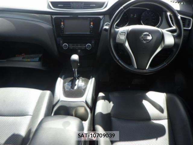 Nissan X-TRAIL 2016-05 8330023-2