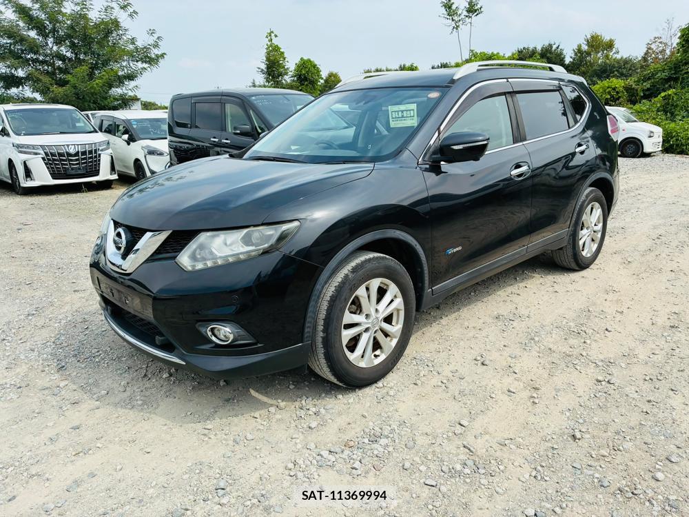 Nissan X-TRAIL 2015-08 8300321-0