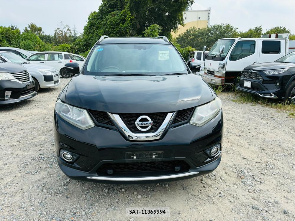 Nissan X-TRAIL 2015-08 8300321-7