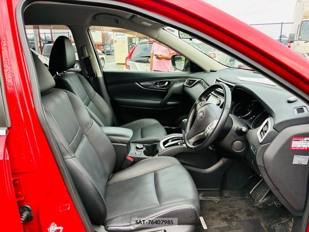 Nissan X-TRAIL 2015-09 8558053-11