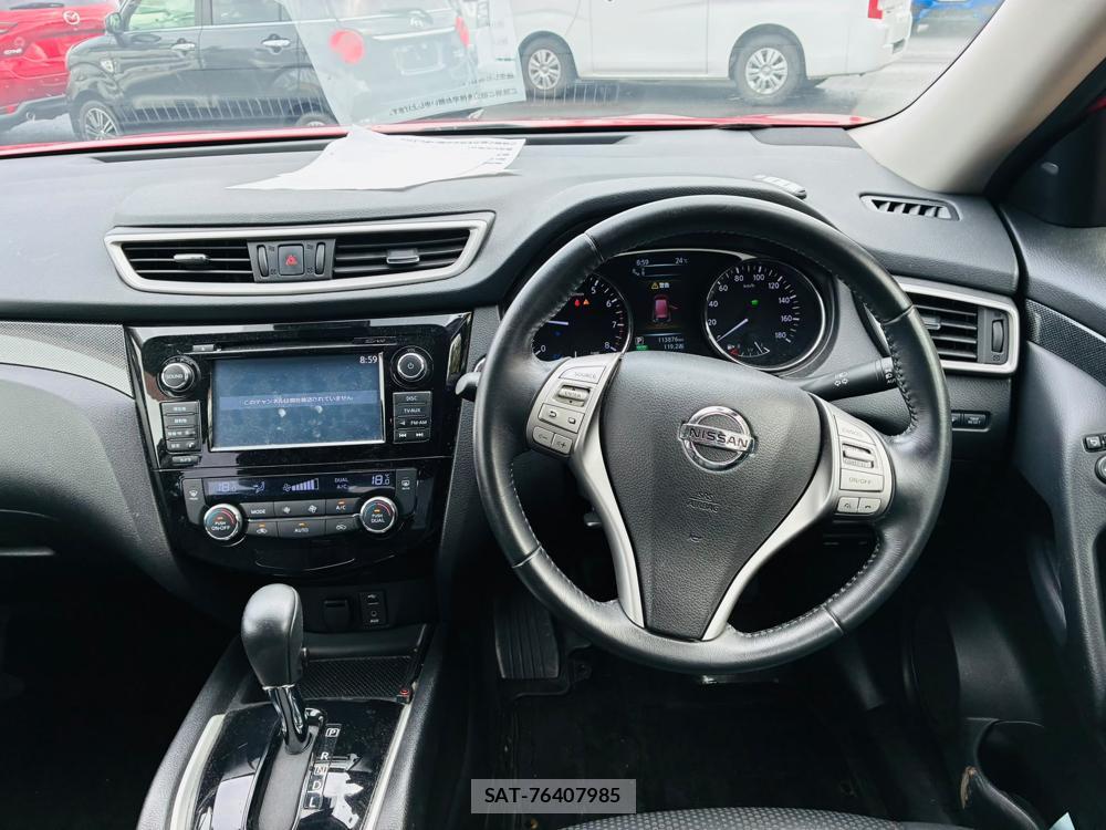 Nissan X-TRAIL 2015-09 8558053-13