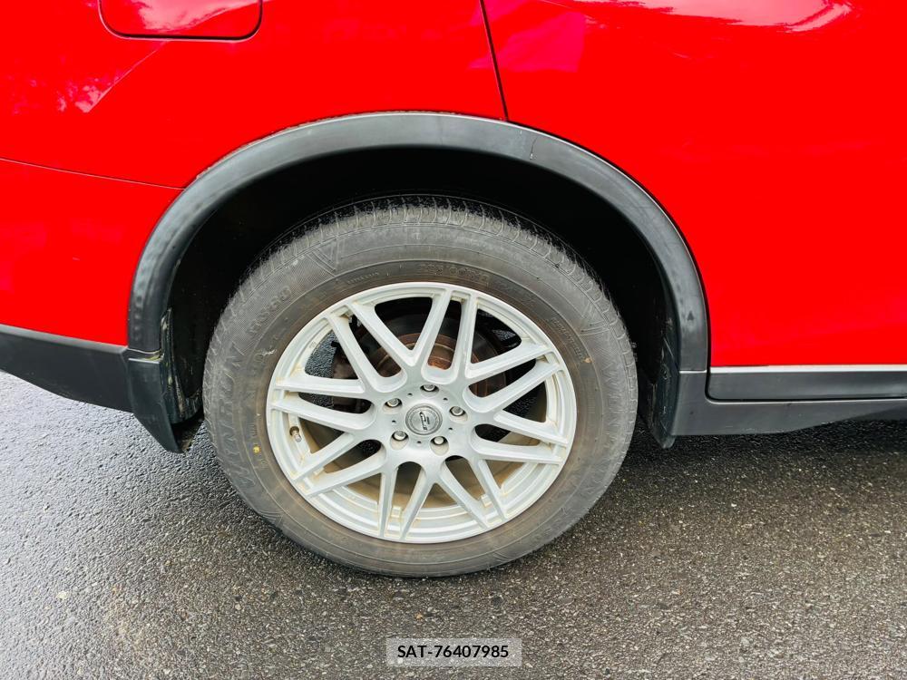 Nissan X-TRAIL 2015-09 8558053-28