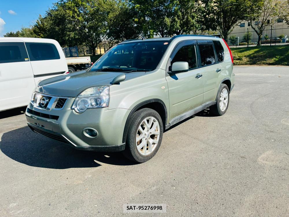 Nissan X-TRAIL 2013-07 8858418-0