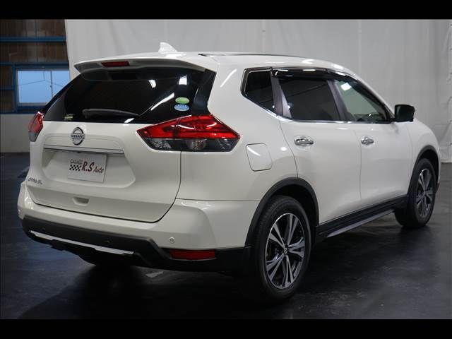 Nissan X-TRAIL 2019-07 486043-8