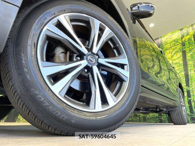 Nissan X-TRAIL 2018-02 3392204-12