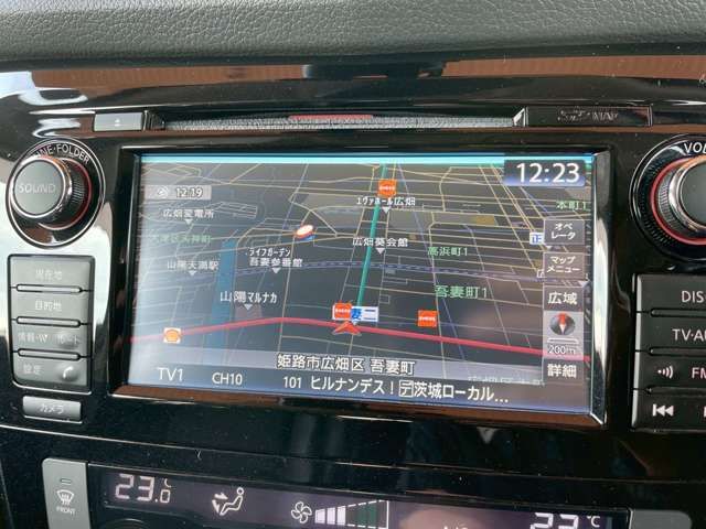 Nissan X-TRAIL 2016-06 3688696-14