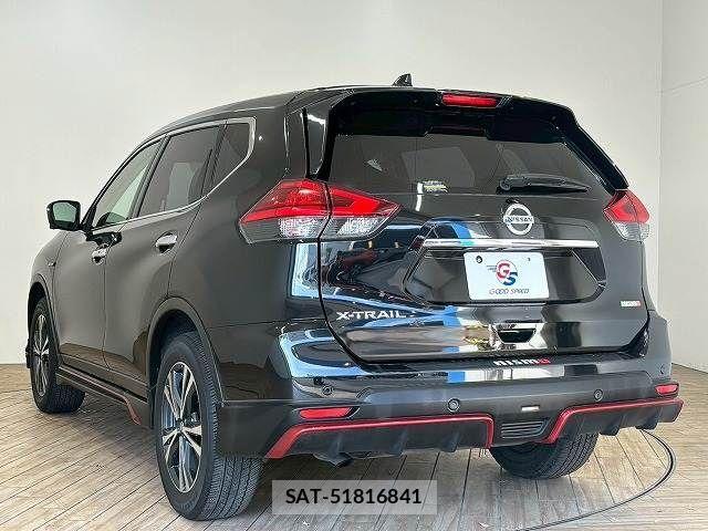 Nissan X-TRAIL 2018-07 4759649-16