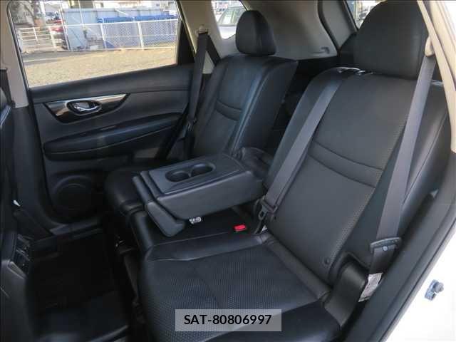 Nissan X-TRAIL 2017-07 4996204-17
