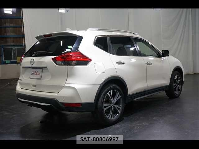 Nissan X-TRAIL 2017-07 4996204-8