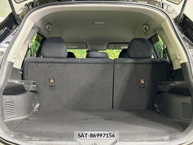 Nissan X-TRAIL 2014-11 5883496-9