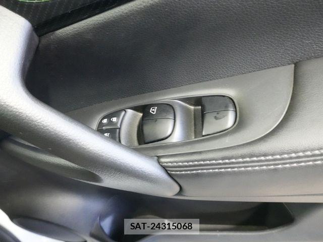 Nissan X-TRAIL 2018-01 5883467-14