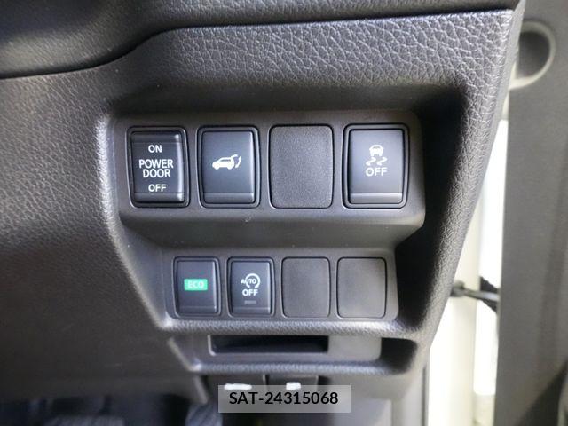 Nissan X-TRAIL 2018-01 5883467-15