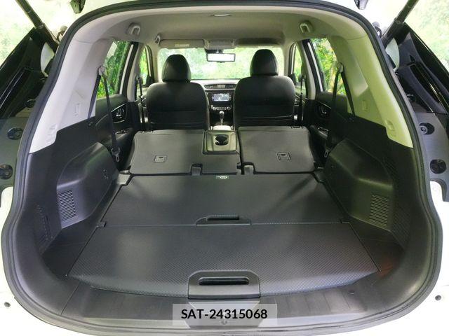 Nissan X-TRAIL 2018-01 5883467-28