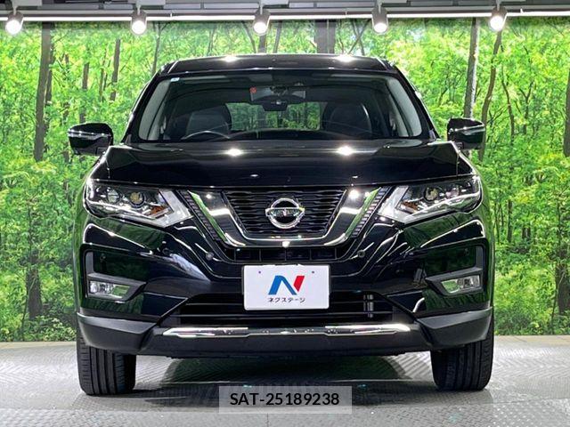 Nissan X-TRAIL 2018-01 5883456-13