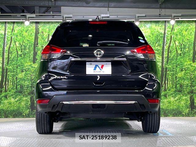 Nissan X-TRAIL 2018-01 5883456-14