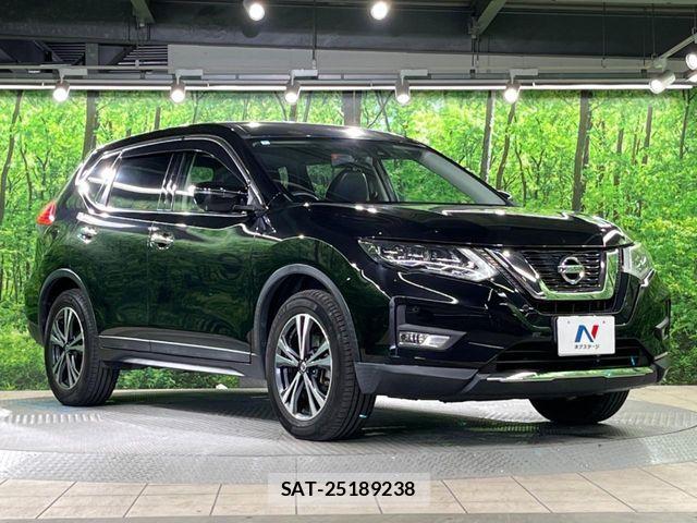 Nissan X-TRAIL 2018-01 5883456-15